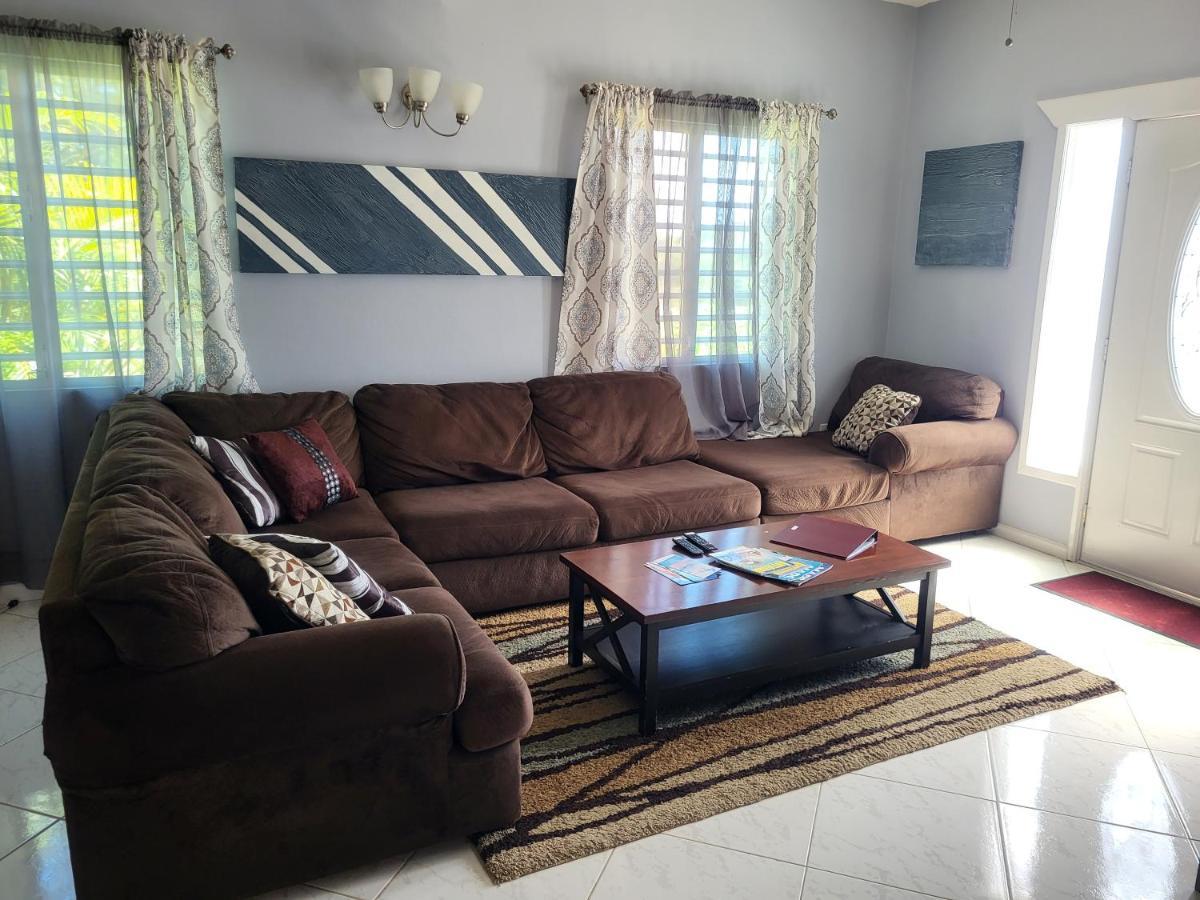 Mount Joy Getaway Villa Parham ภายนอก รูปภาพ